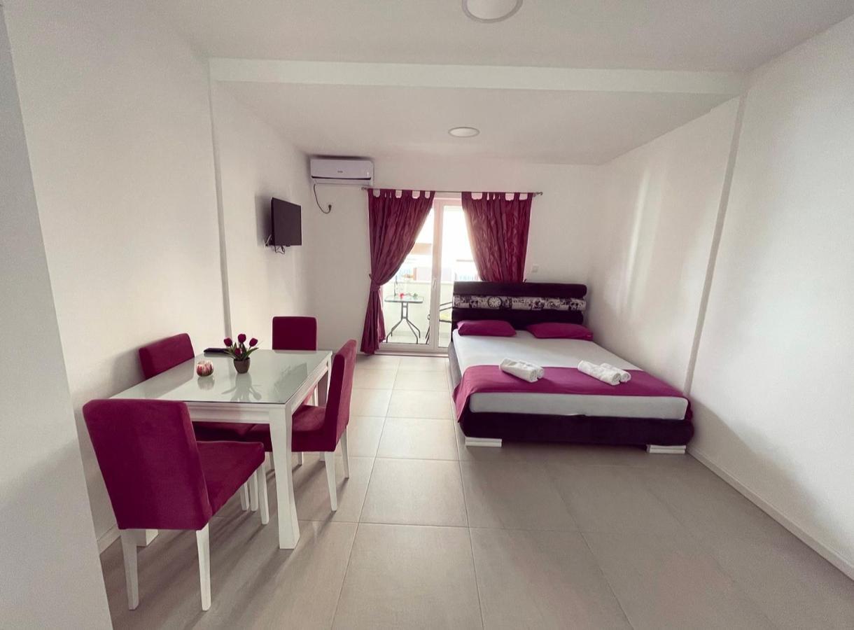 Apartmani Agi Budva Eksteriør bilde