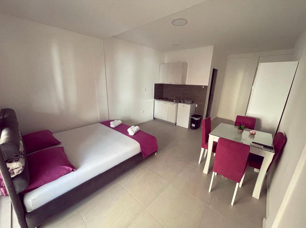 Apartmani Agi Budva Eksteriør bilde