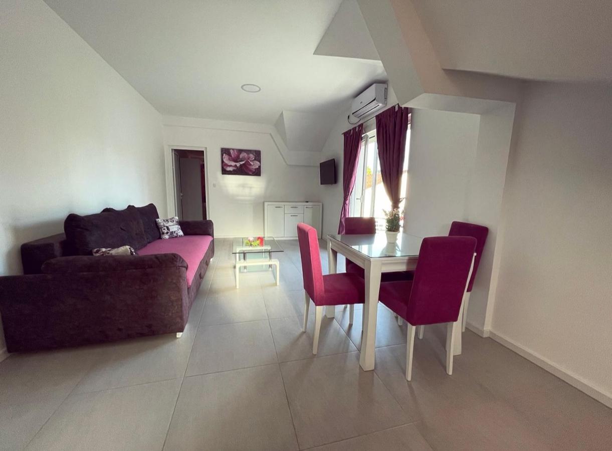 Apartmani Agi Budva Eksteriør bilde